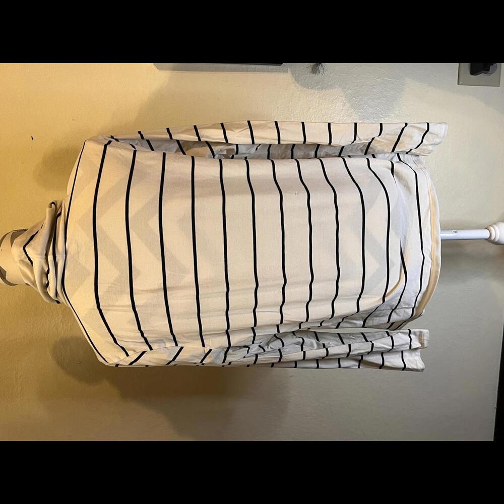 White and Blue Stripe Talbots Turtleneck. XL - Picture 2 of 3